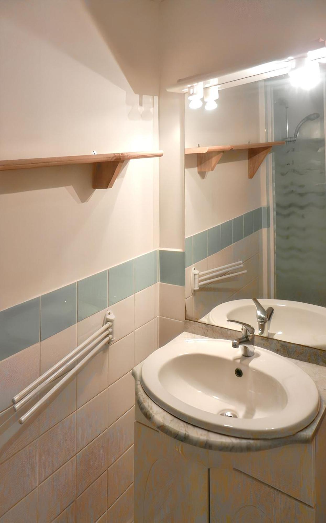 Appartement Charmant A Allevard Vue Montagne Piscine Partagee Eksteriør billede